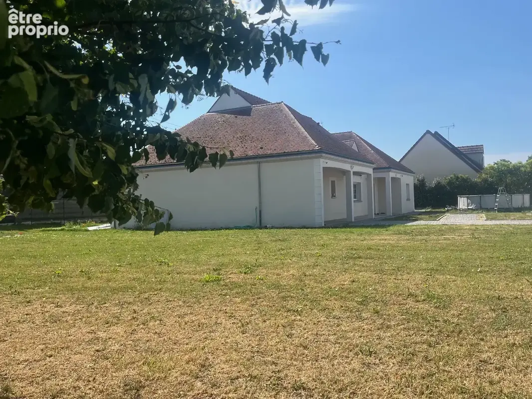 Maison 211 m2   Prestations haut de gamme   DPE B   Terrain 1 612 m2 - photo 4