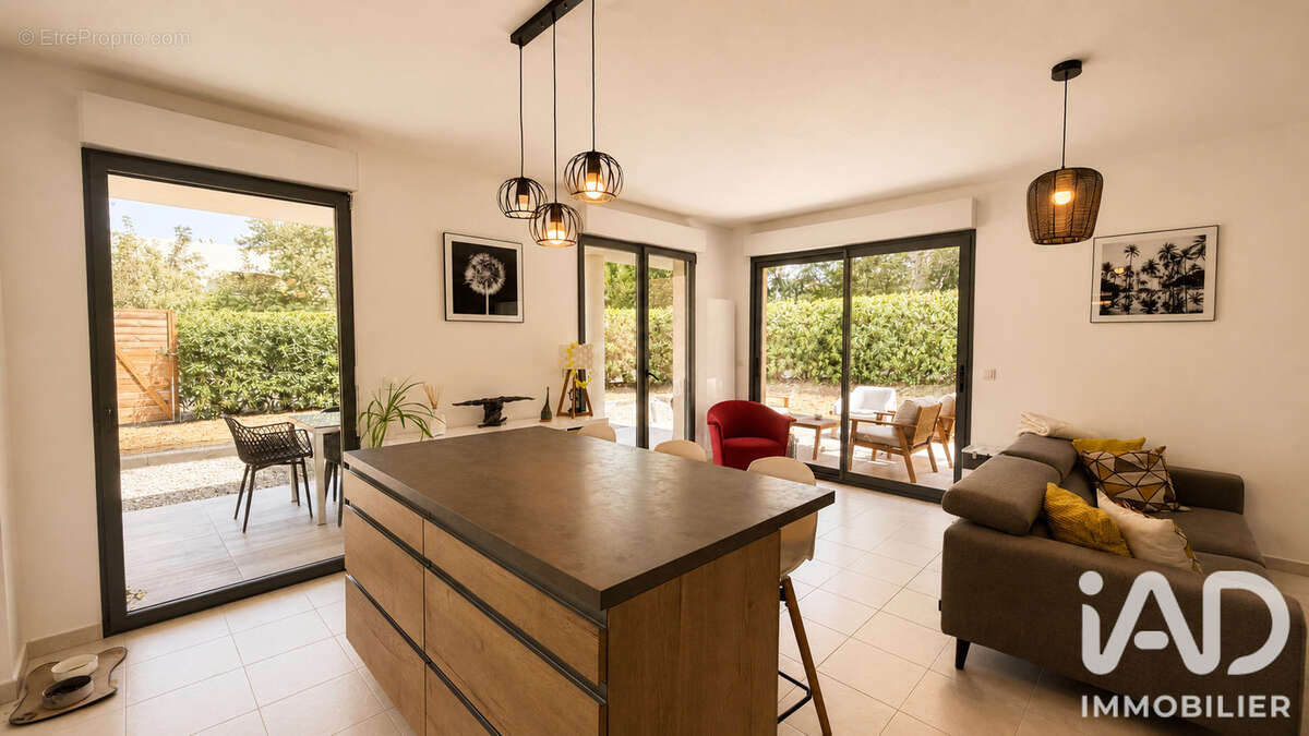 Appartement 78 m² à Mandelieu-La-Napoule  - photo 7