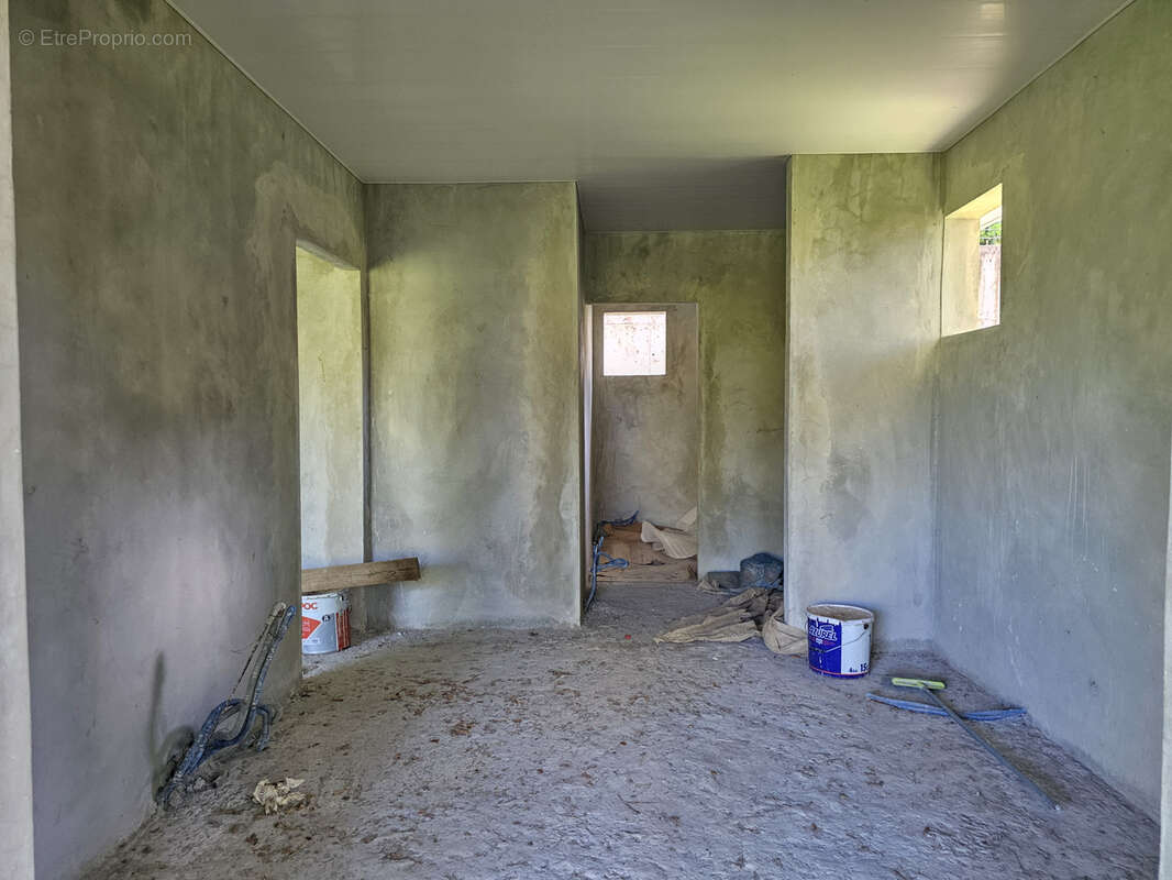 Maison à LES TROIS-ILETS