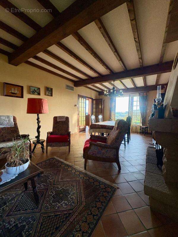 Maison à SAINT-MAYEUX