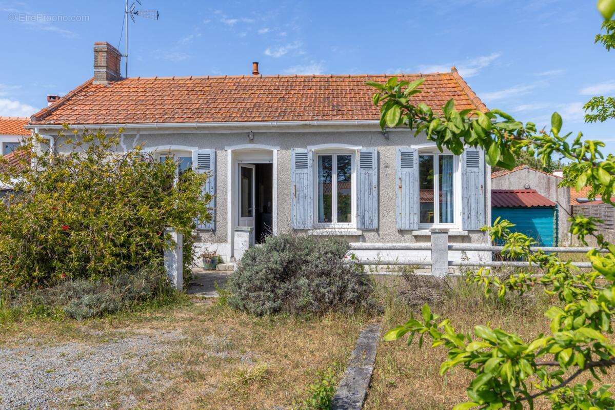 Maison à L'EPINE