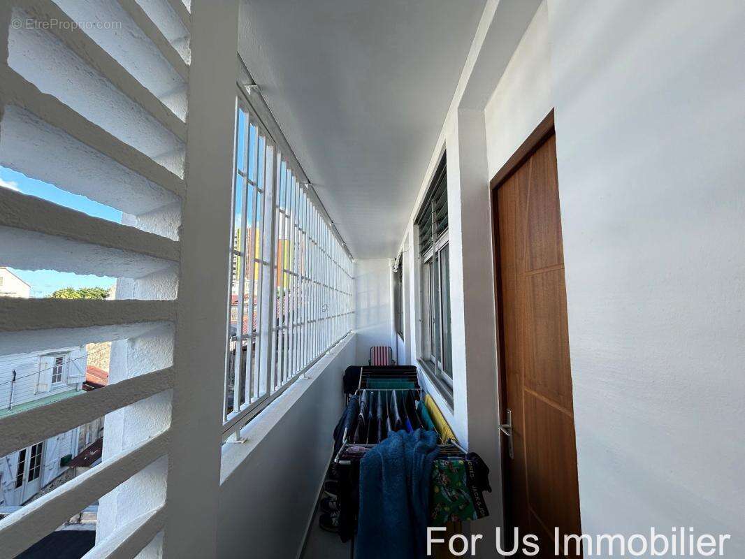 Appartement à POINTE-A-PITRE