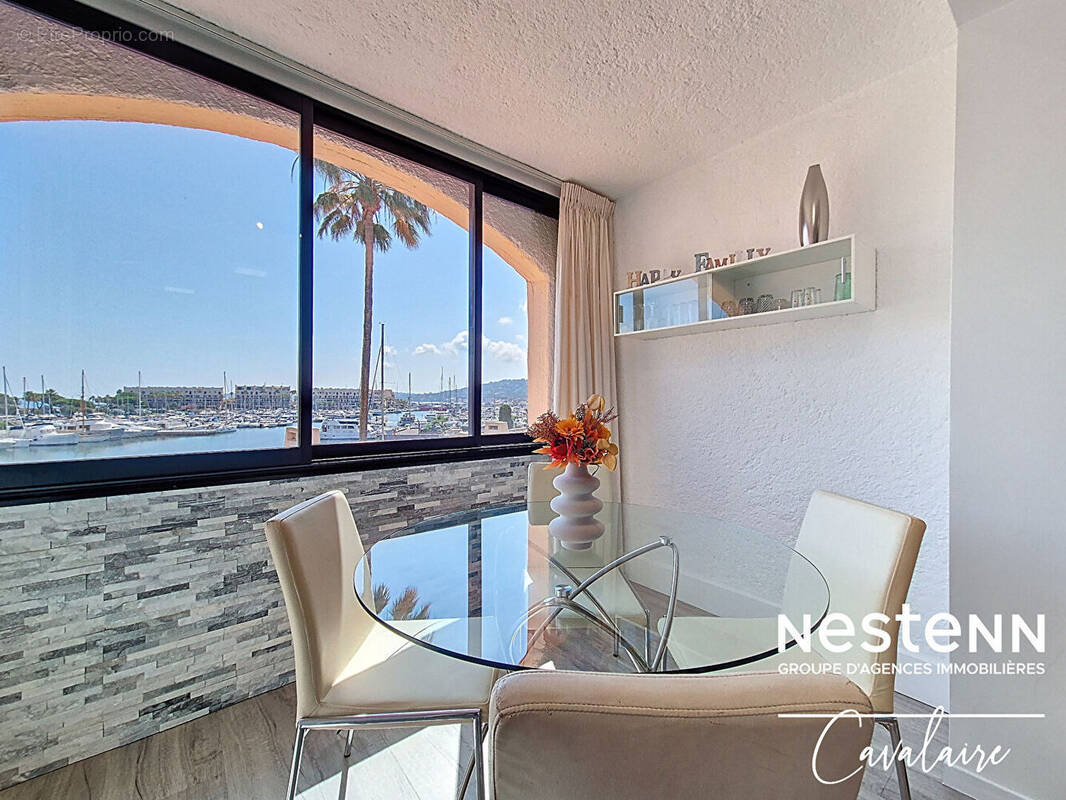 Appartement à COGOLIN