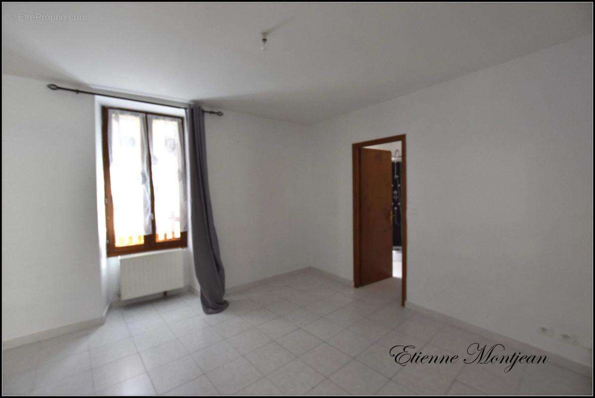 Appartement à CATUS