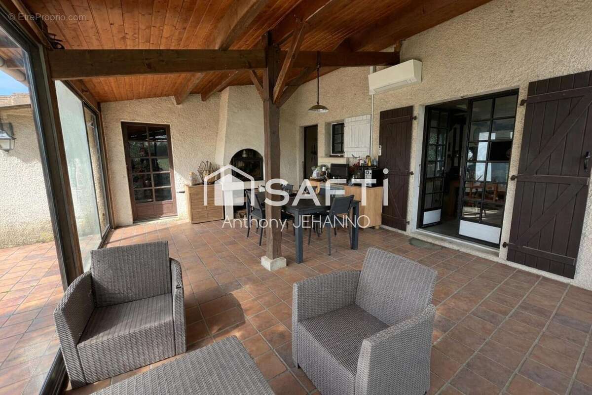 Photo 9 - Maison à SAINT-SYMPHORIEN