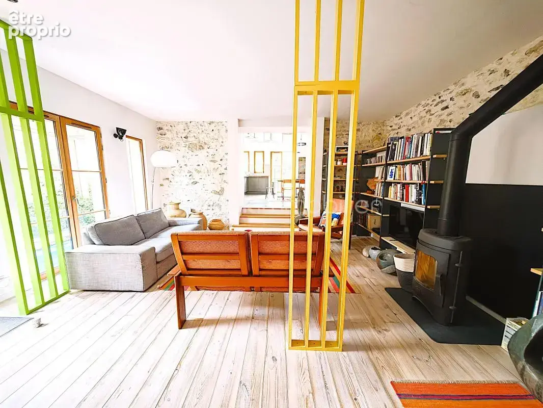 Maison d'architecte RT 2012 contemporaine de 112 m² 5 pièces avec garage indépendant et grenier - photo 7
