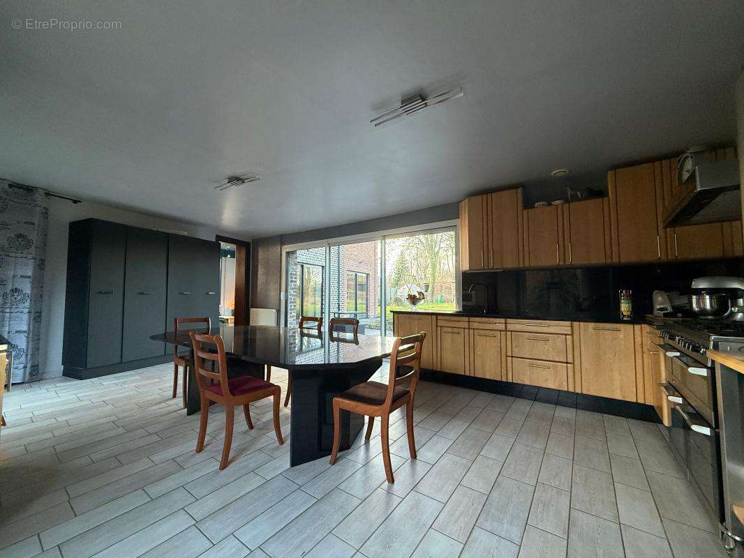 Maison à MONS-EN-PEVELE