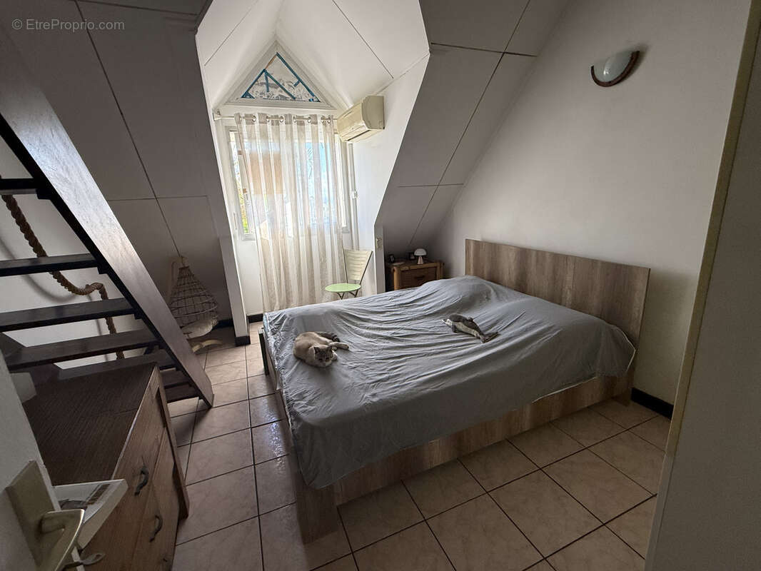 Maison à SAINT-DENIS