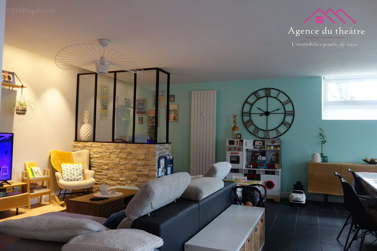 Appartement à AUGERANS