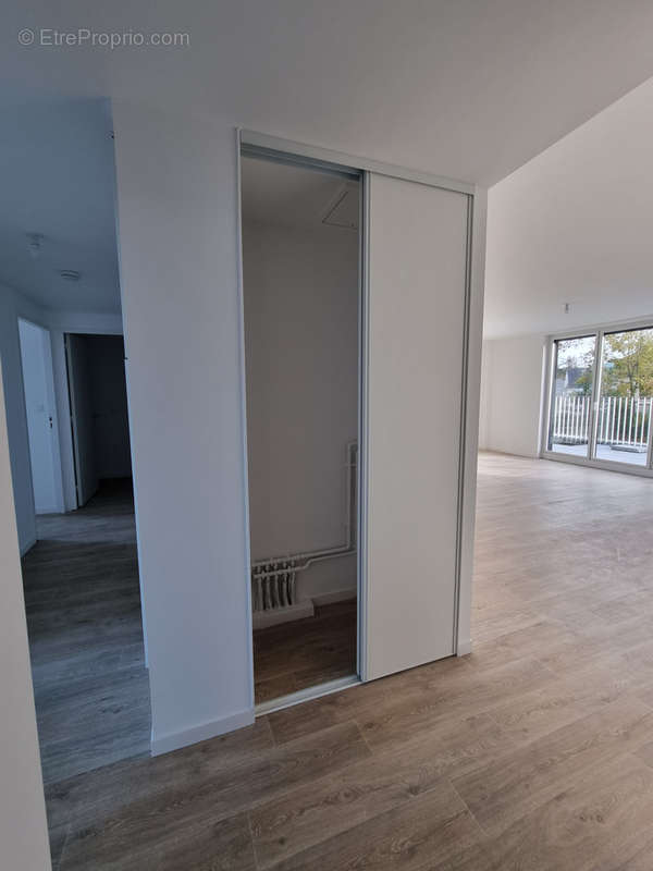 Appartement à SAINT-ERBLON