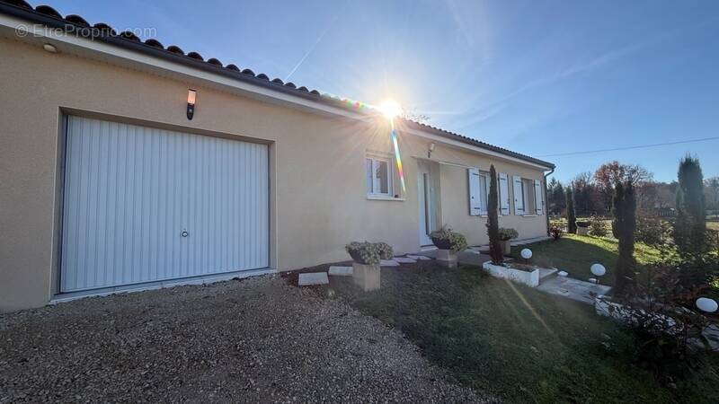 Maison à LA ROCHEFOUCAULD