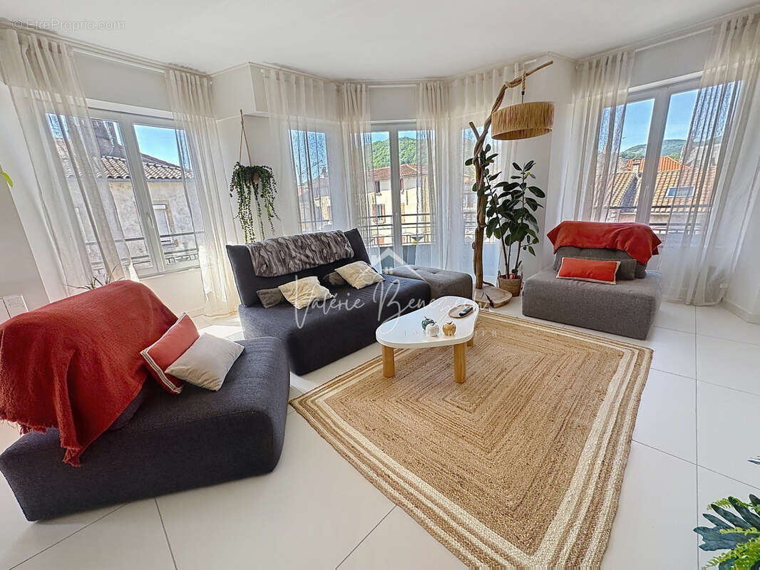 Appartement à SAINT-AFFRIQUE