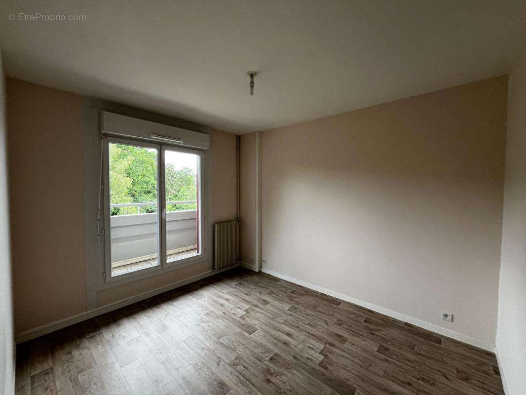 Appartement  1 pièce(s) 43 m2 Trélazé - photo 7