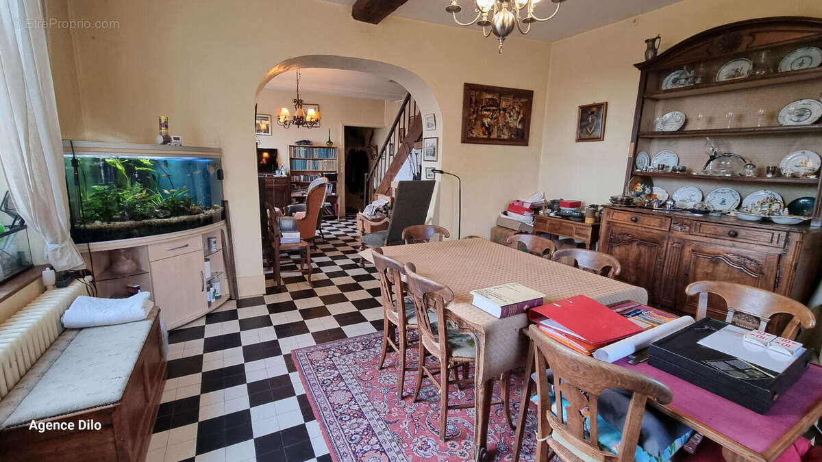 Maison à SAINT-FLORENTIN