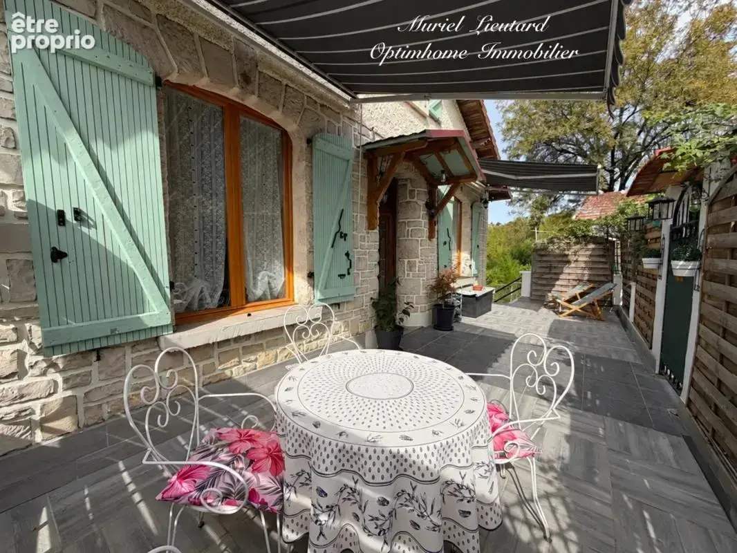 Maison à CAPDENAC