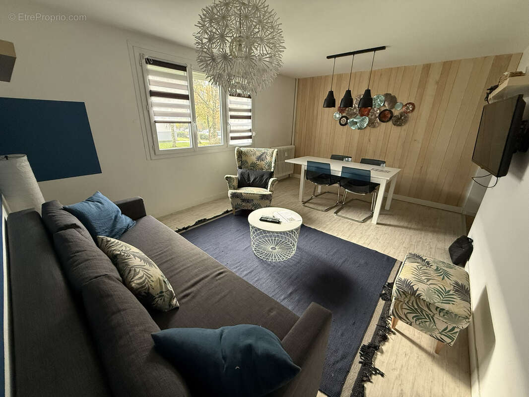 Appartement à SAINT-SEBASTIEN-SUR-LOIRE