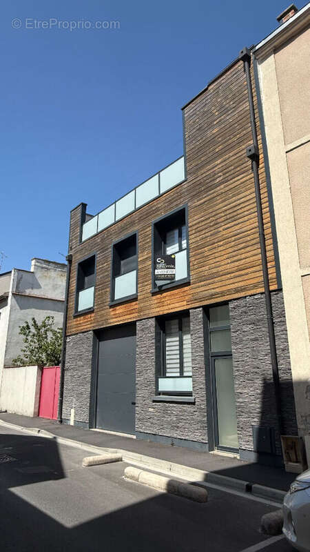 Maison récente avec terrasse et garage - proche centre-ville - photo 12