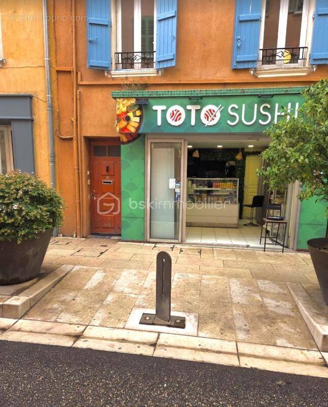 Commerce à LA VALETTE-DU-VAR