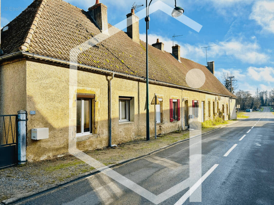 Appartement à SAINT-ENNEMOND