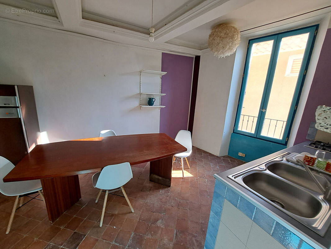 Maison à MALAUCENE