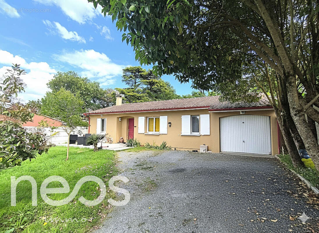 Maison à SAINT-GERMAIN-DU-PUCH