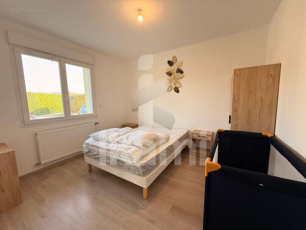 Appartement 3 pièces, 60m2 de plain-pied avec terrasse et jardin 250 m2 - photo 3