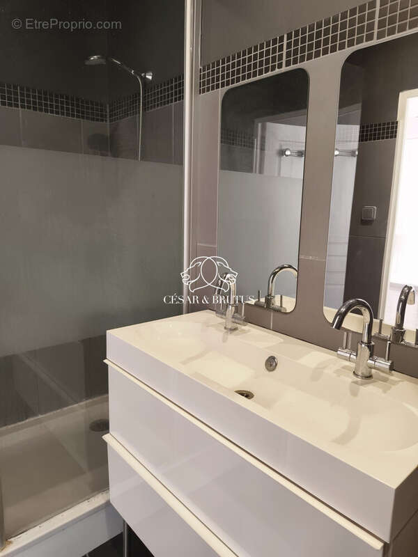 Appartement à LYON-4E