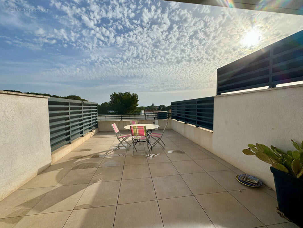 Appartement à SAUSSET-LES-PINS