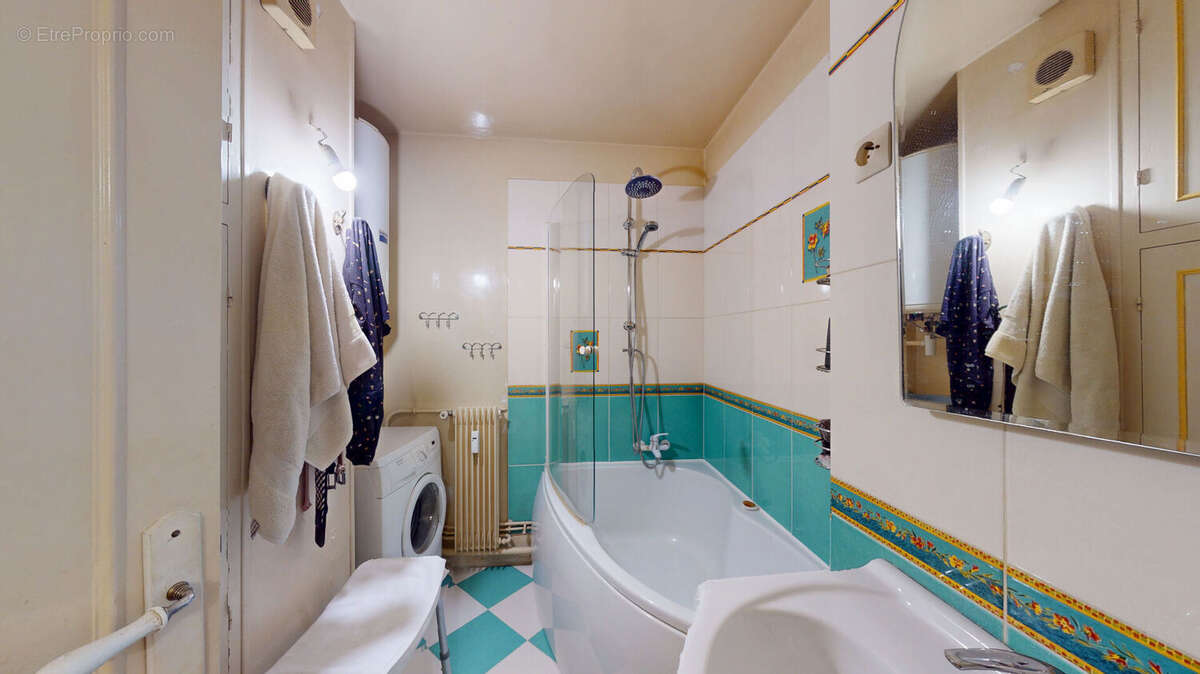 Appartement à BRUYERES-LE-CHATEL