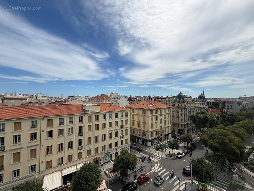 Appartement à NICE