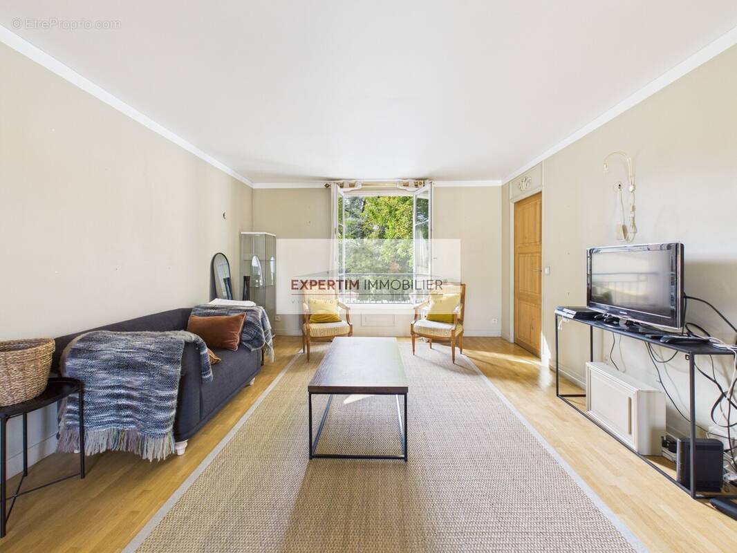 Appartement à VERSAILLES