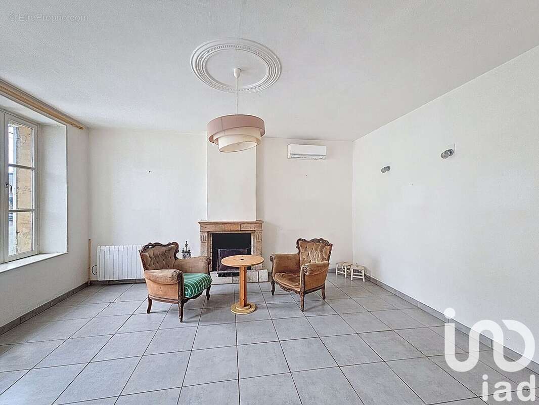 Maison 204 m² à Rouvroy-Sur-Audry  - photo 2
