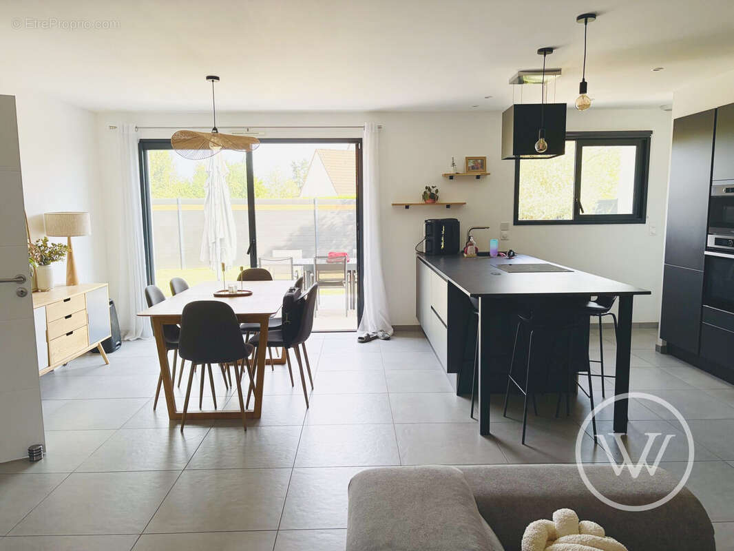 Maison 112 m² à La Bazoge  - photo 5