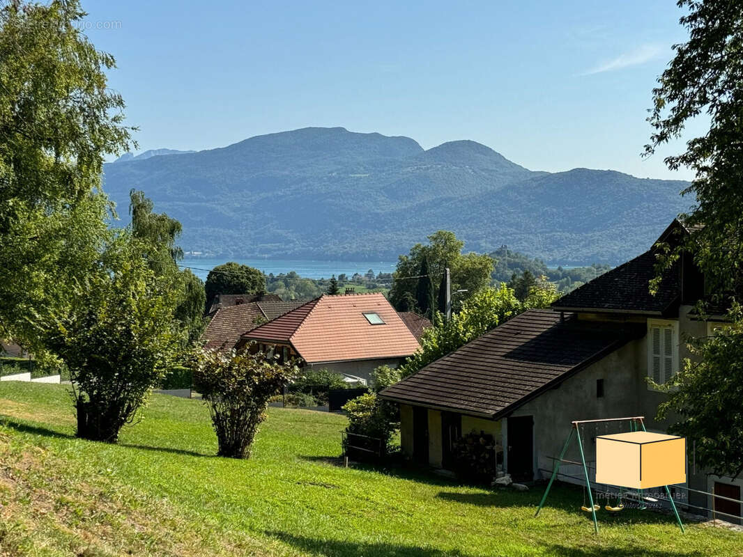 Terrain à CHINDRIEUX