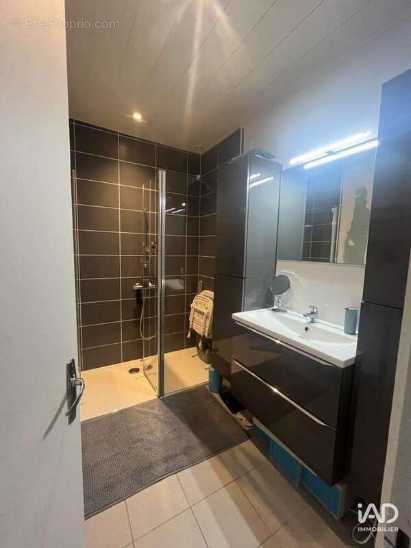 Photo 6 - Maison à CHATENAY-SUR-SEINE