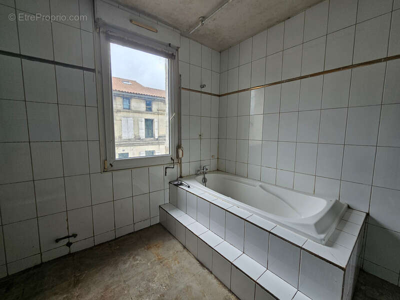 Maison à GOND-PONTOUVRE