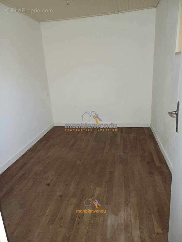 Maison 106 m² à Vic-Sur-Cere  - photo 5