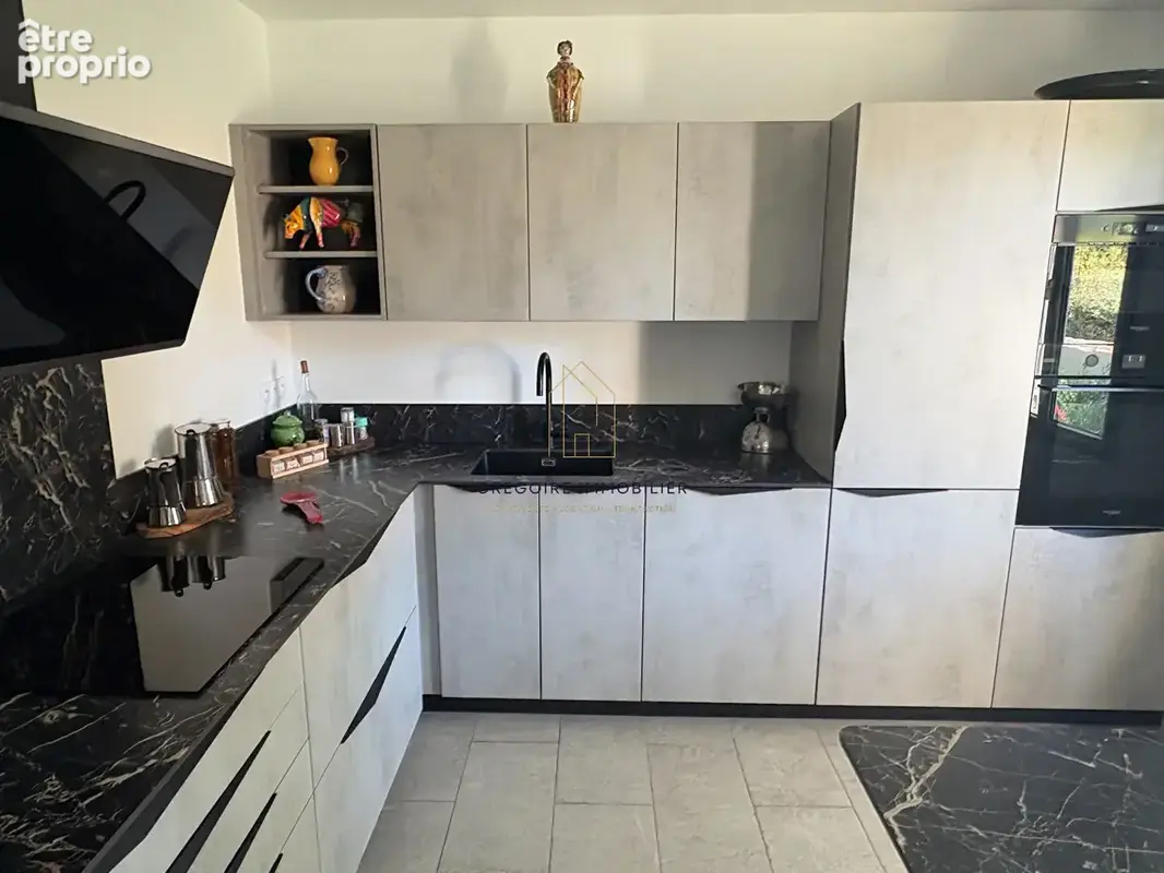 PERTUIS - Maison T4 de plain-pied avec piscine et garage - photo 9