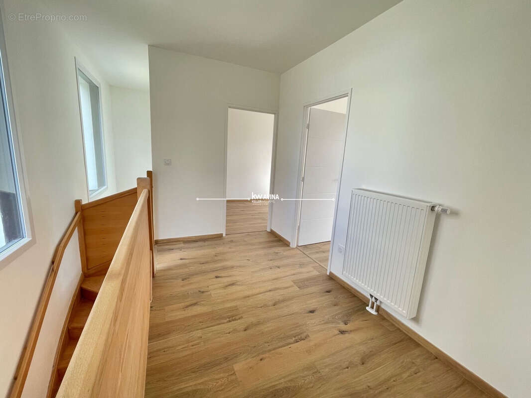 Appartement 95 m² à Croix  - photo 9