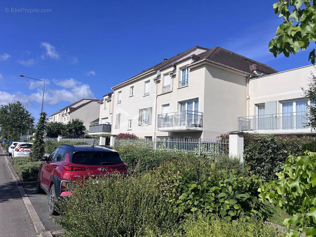 Appartement à MAROLLES-EN-HUREPOIX