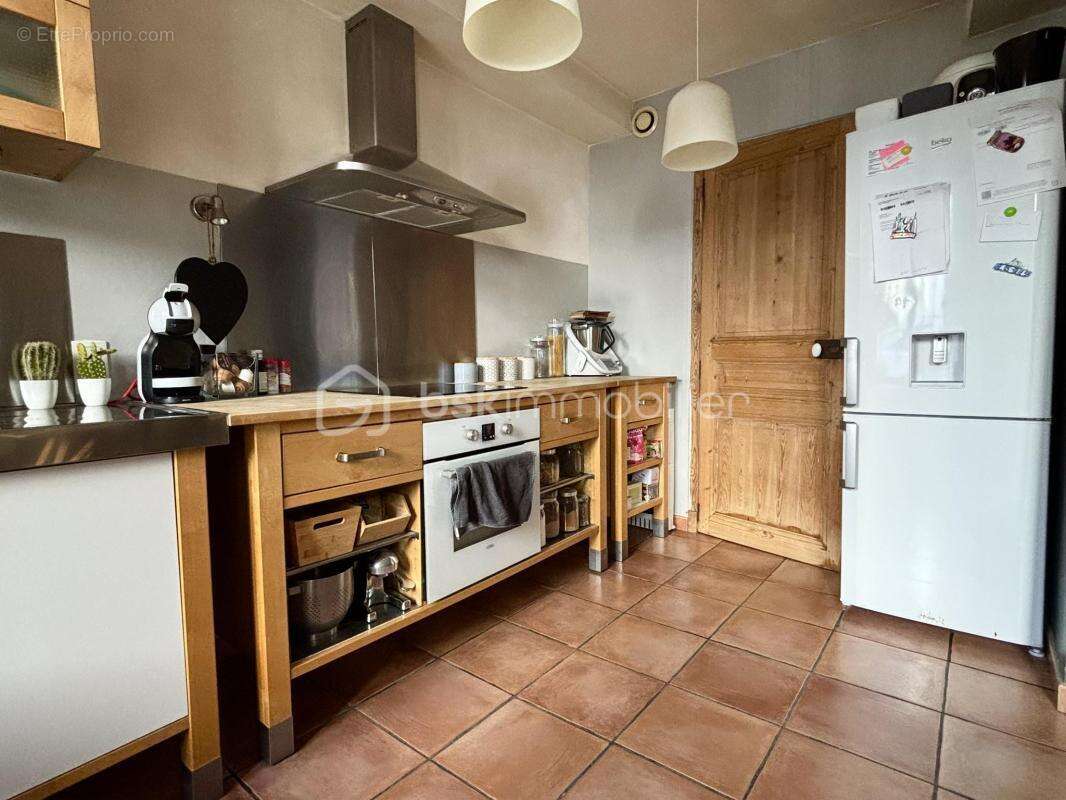 Maison de village lumineuse – 95 m² – Baho – 145 000 € - photo 3