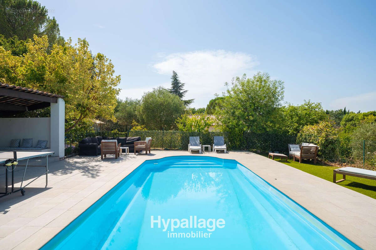 Vend maison type 6 jardin piscine calme lumineux 13790 Peynier - photo 2