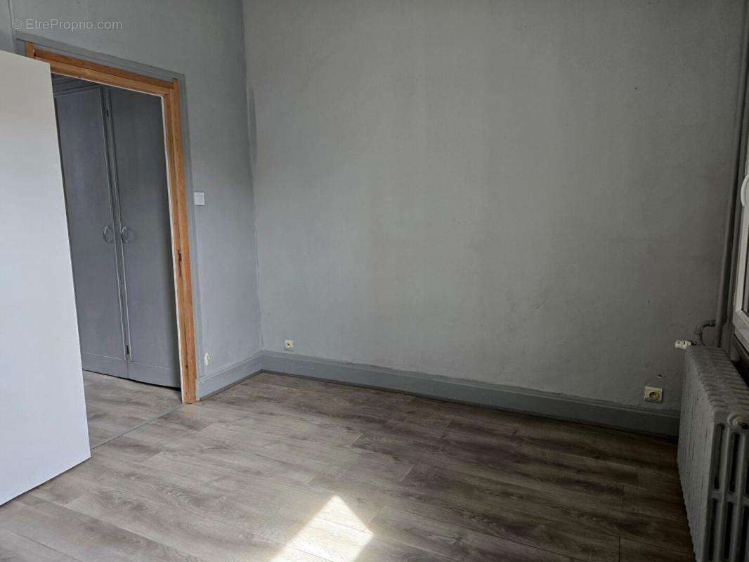Maison Vichy 3 pièce(s) 61 m2 - photo 2