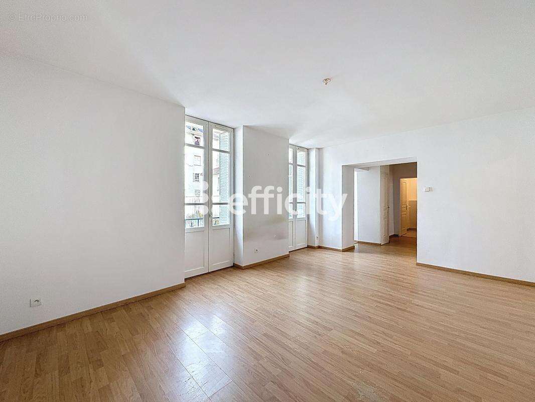 Appartement à VICHY