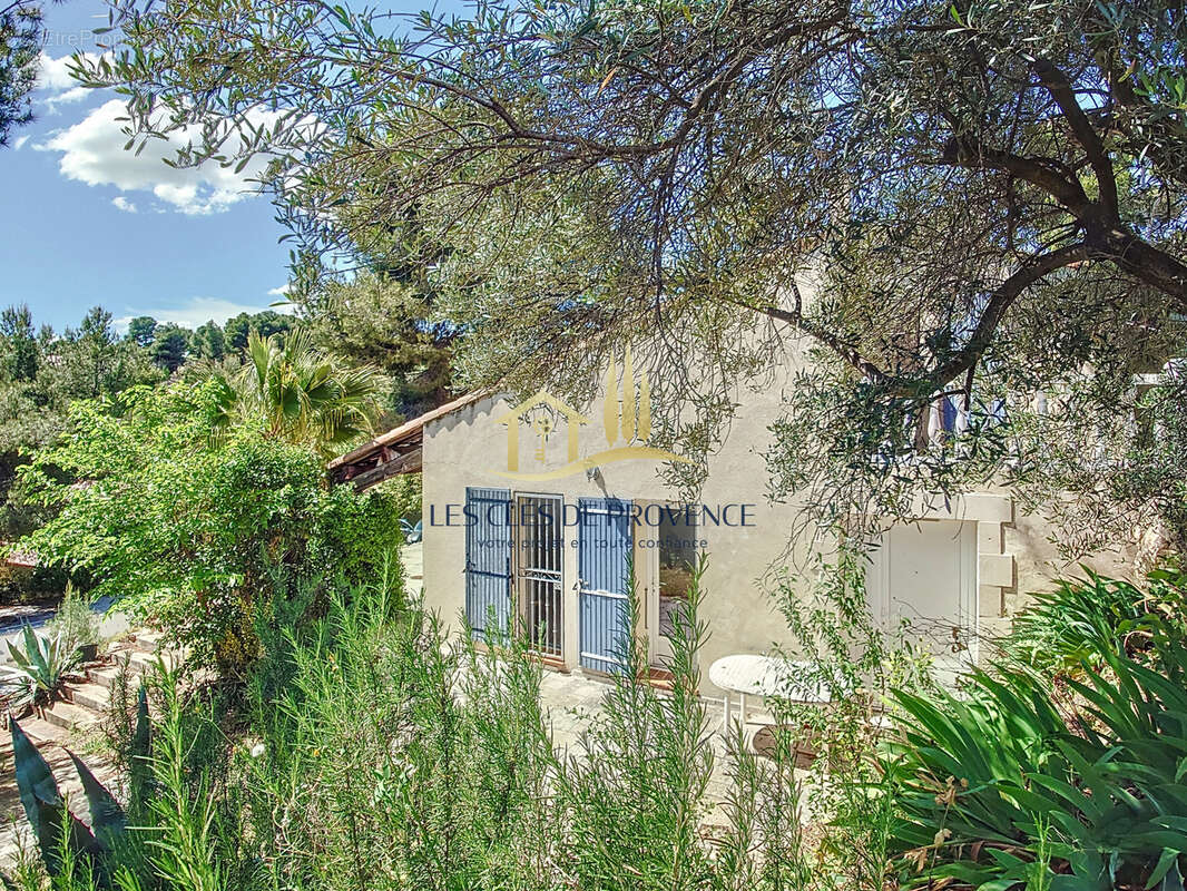 Maison à ROGNAC
