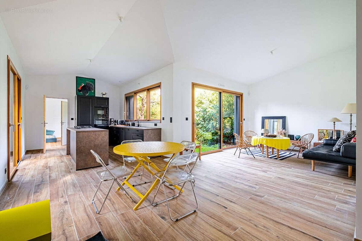 Maison à MESQUER