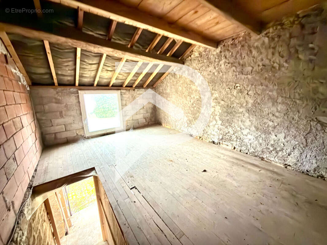 Maison à FRESNES-SUR-APANCE