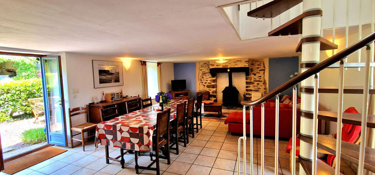 Maison à MERDRIGNAC