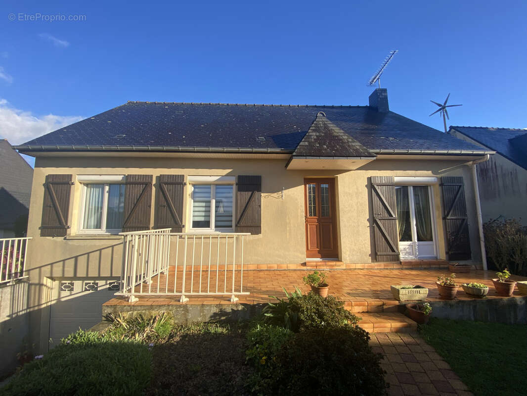 Maison à LA CHAPELLE-ERBREE