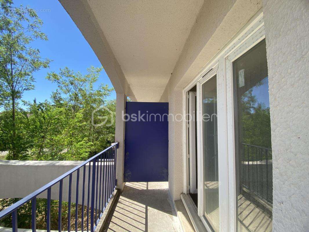SAINT-CHRISTOL ((84) -  Créez votre T2 sur mesure ! Plateau sous forme d'appartement de 68 m² env. situé au 1er étage avec ascen - photo 16